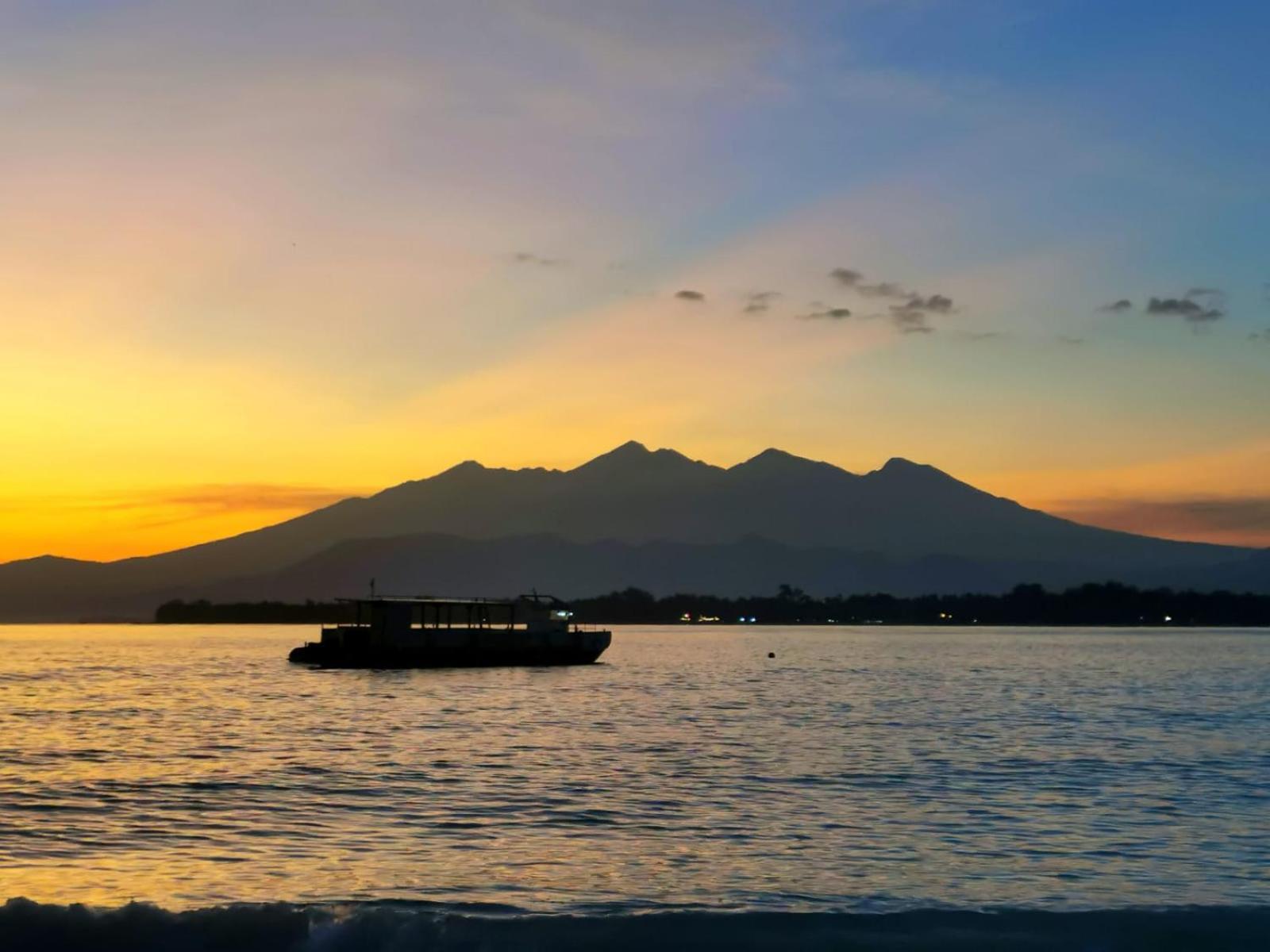 Exotic House Villa Gili Meno Exterior photo